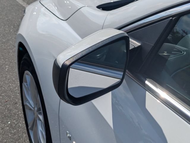Used 2025 White Chevrolet LT image 20