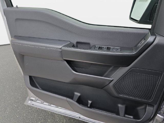 Used 2025 Silver Ford STX image 27