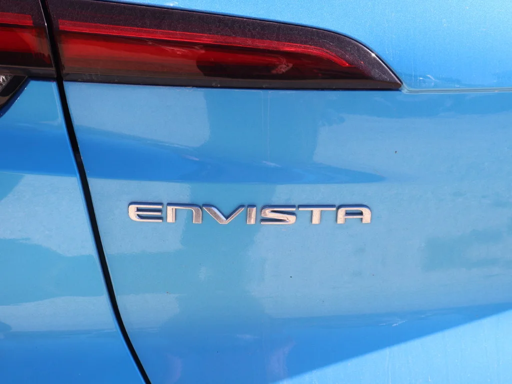 Used 2025 Blue Buick Sport Touring image 21