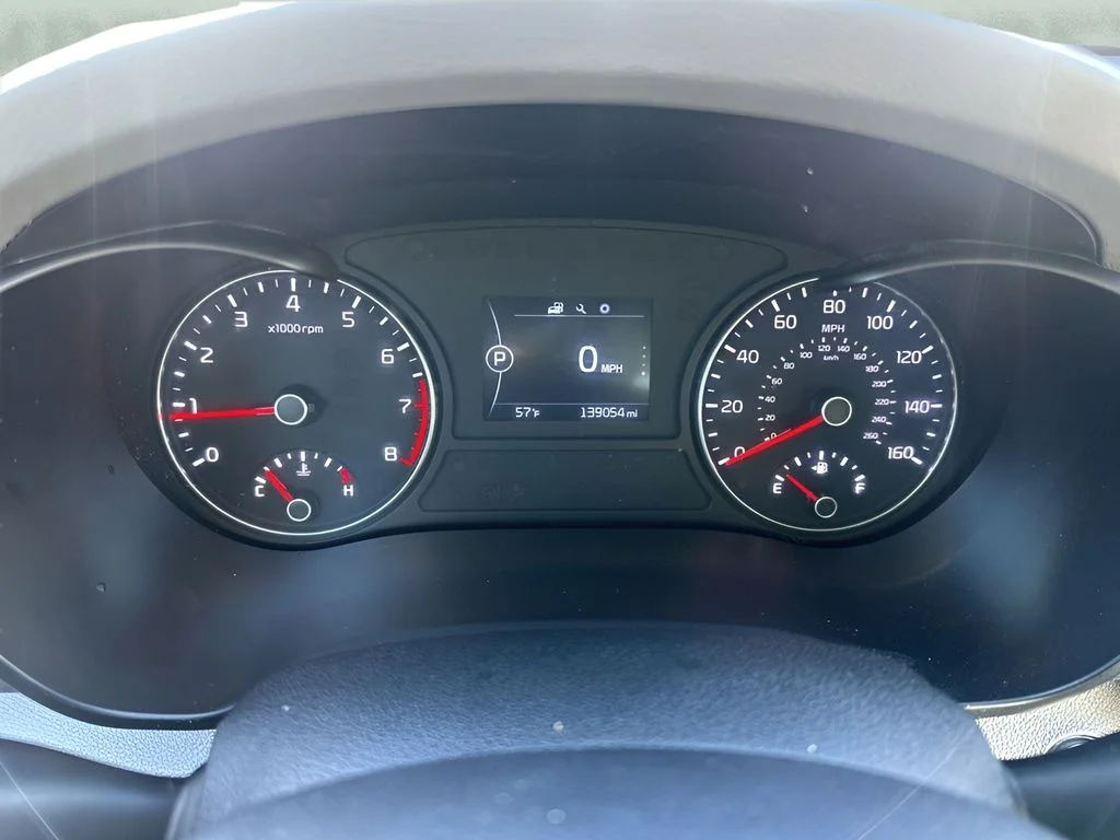 Used 2016 Gray Kia EX image 23