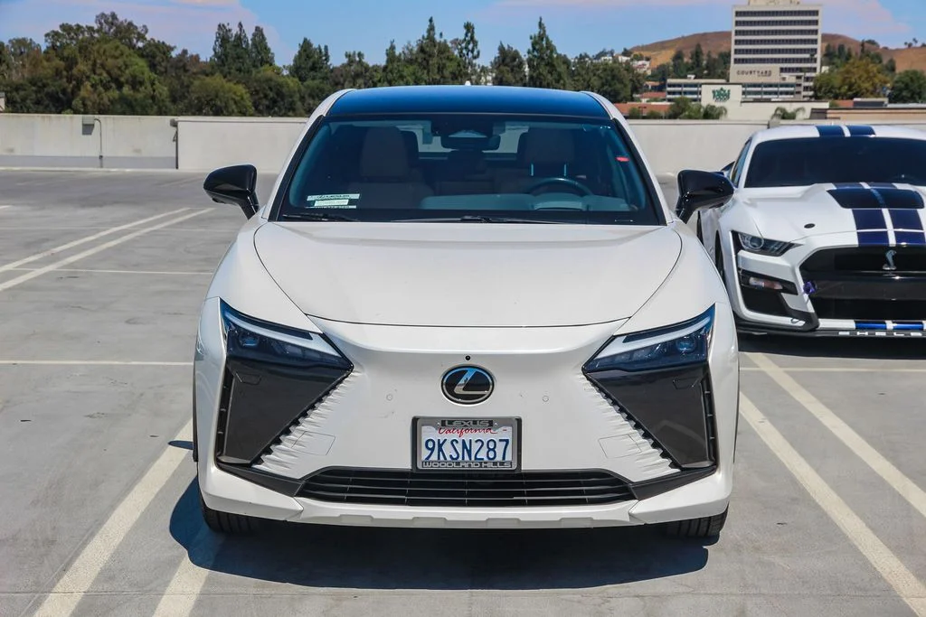 Used 2023 White Lexus 450e Premium image 2