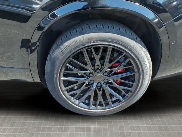 Used 2020 Black Cadillac Sport image 10
