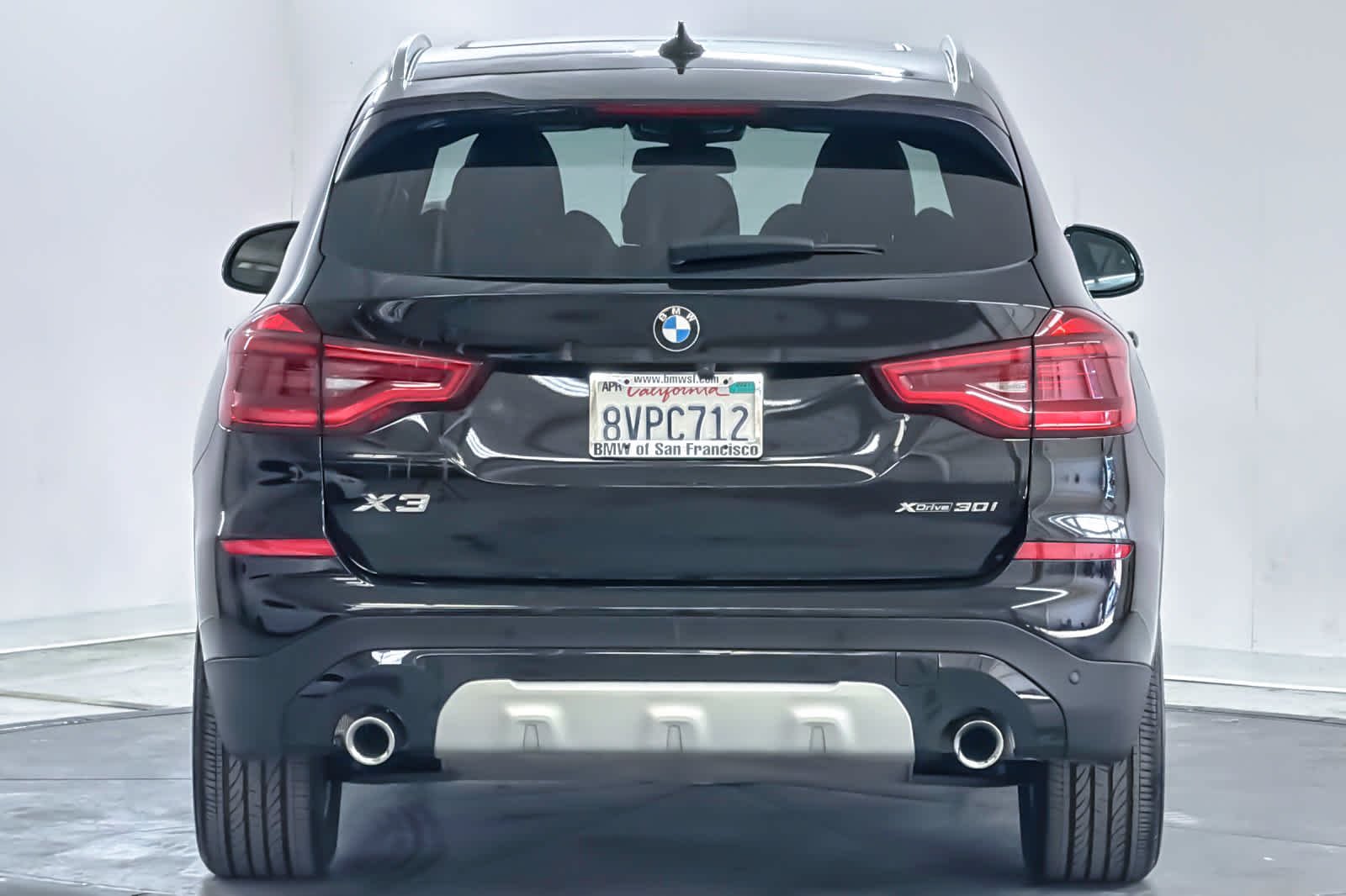 Used 2021 Jet Black BMW xDrive30i image 7