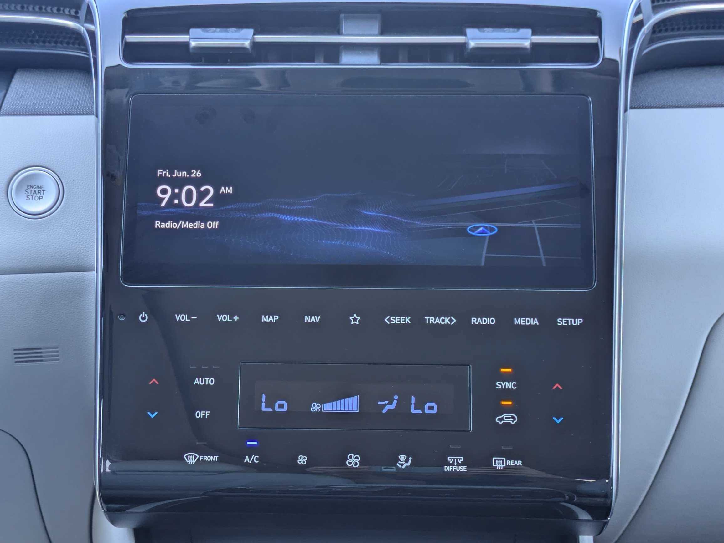 Used 2022 Quartz White Hyundai Limited image 19