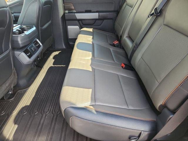 Used 2025 Gray Ford LARIAT image 25