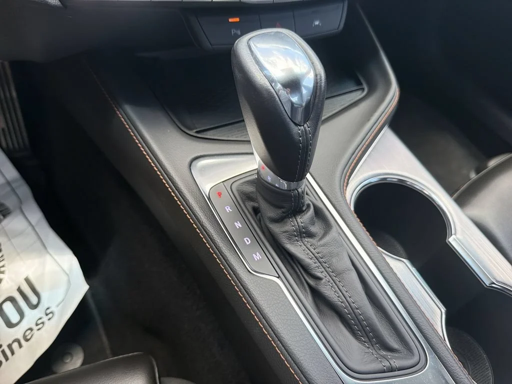 Used 2024 Crystal White Tricoat Cadillac Sport image 22