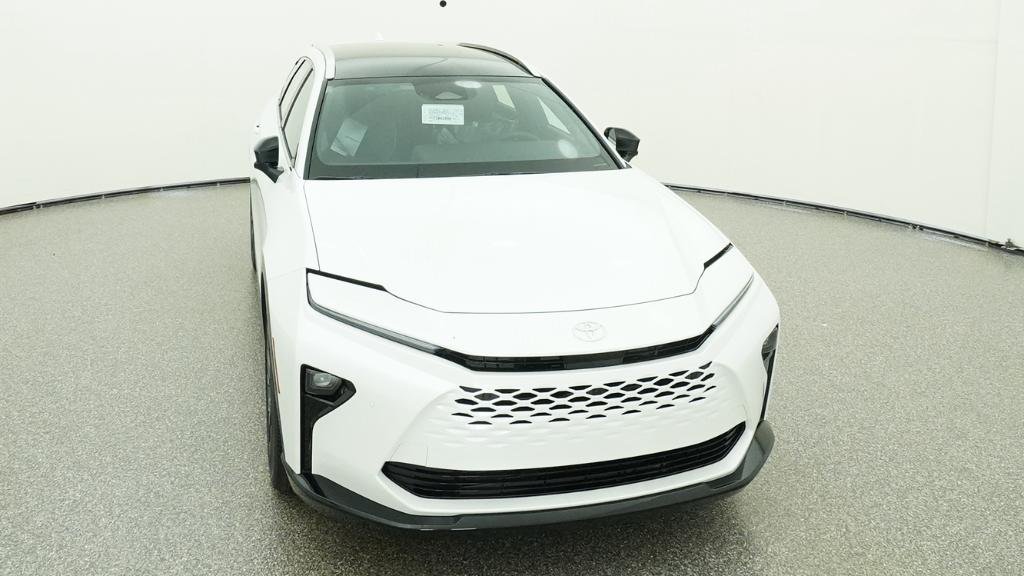 New 2026 Oxygen White Toyota Limited image 18