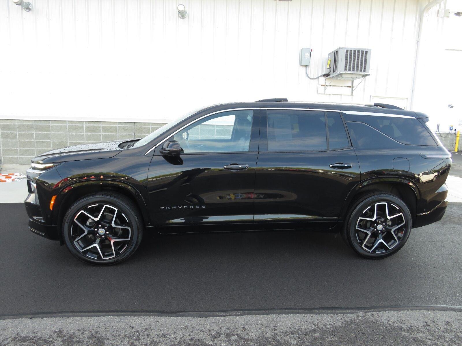 Used 2026 Mosaic Black Metallic Chevrolet AWD High Country image 15