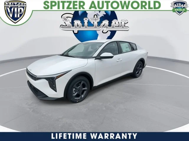 New 2026 Snow White Pearl Kia LXS image 4
