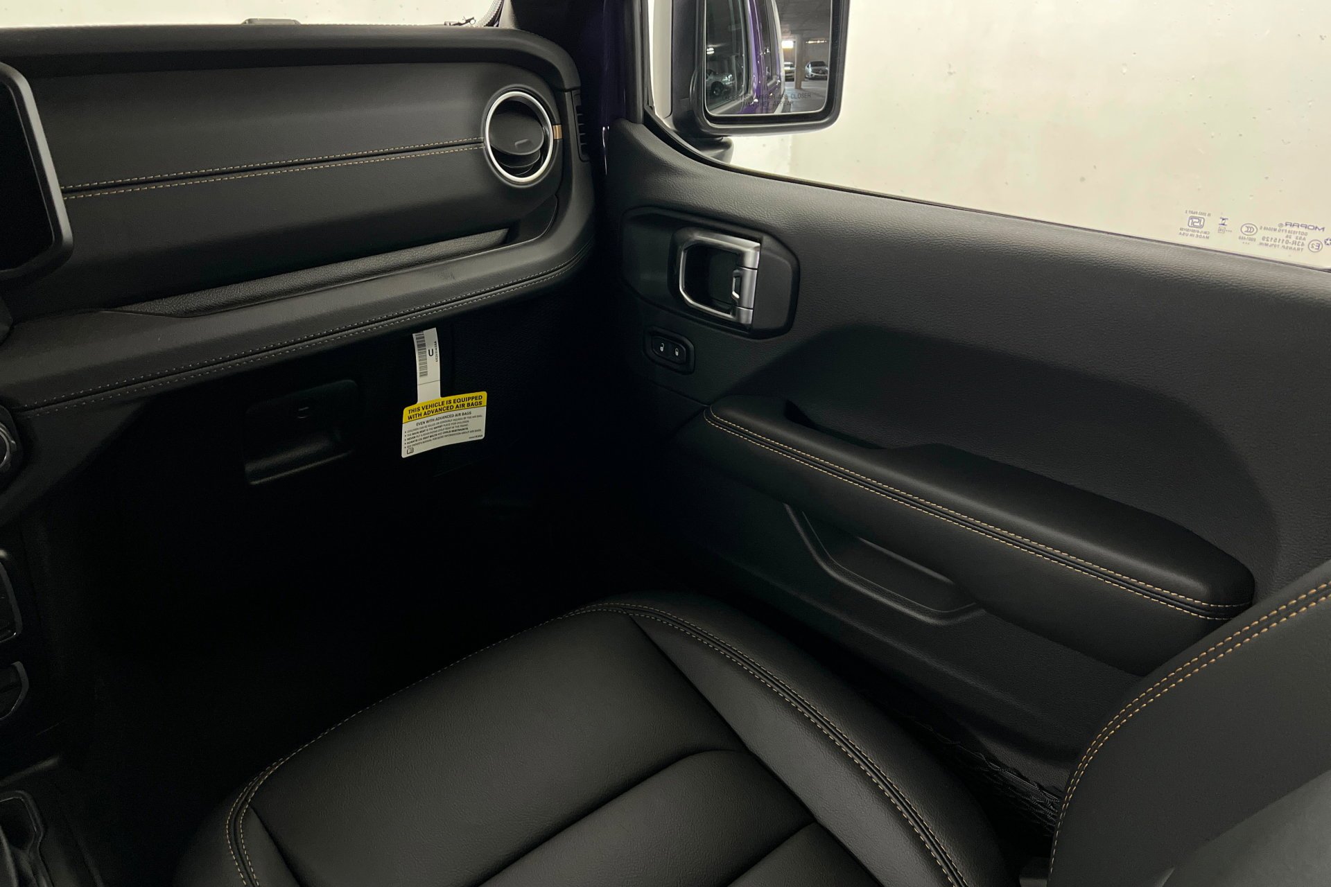 New 2026 Reign Exterior Paint Jeep Sahara image 11