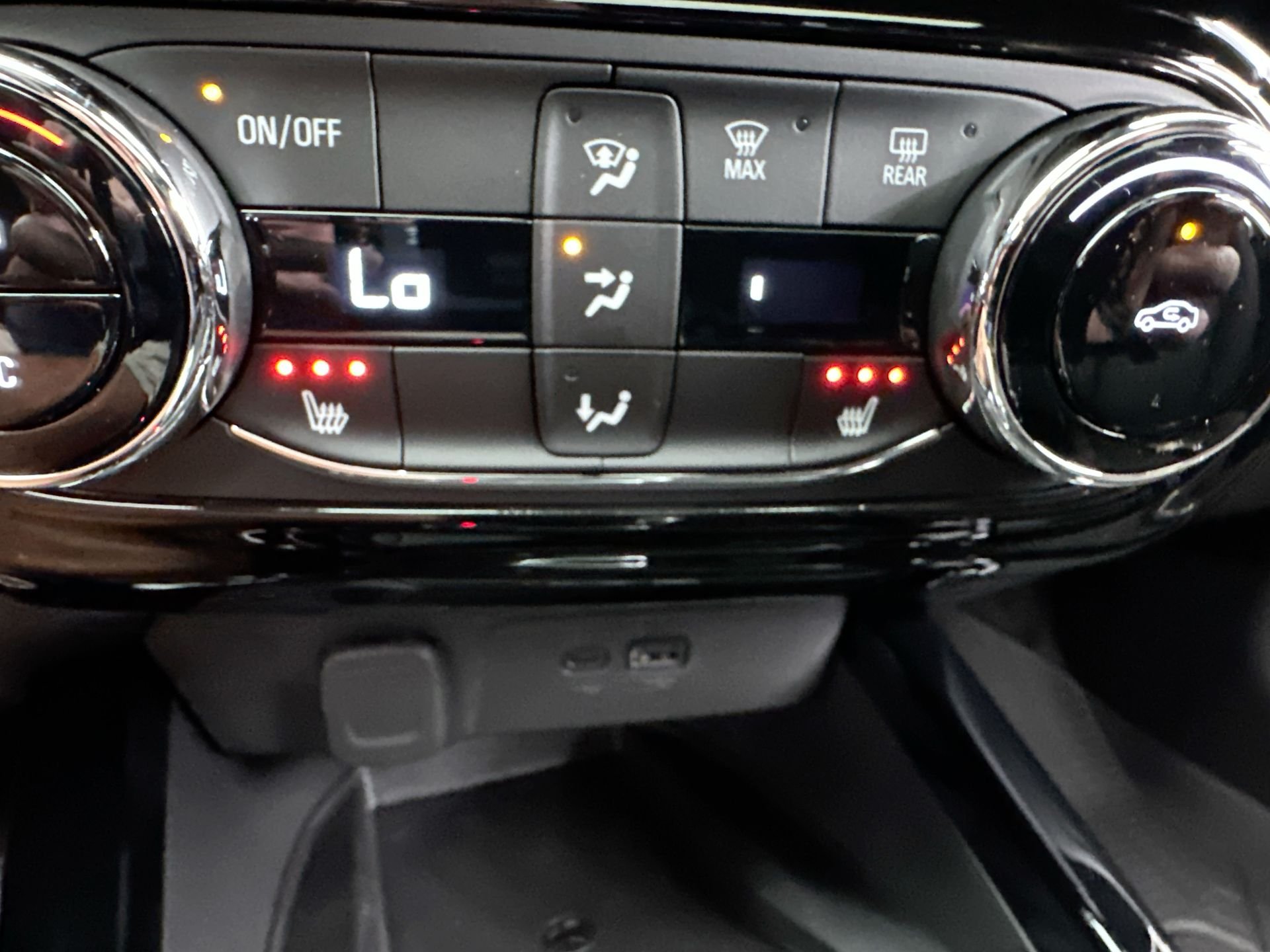 2026 Chevrolet Trax RS - Photo 72