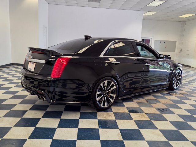 Used 2018 Black Cadillac 2SV image 8