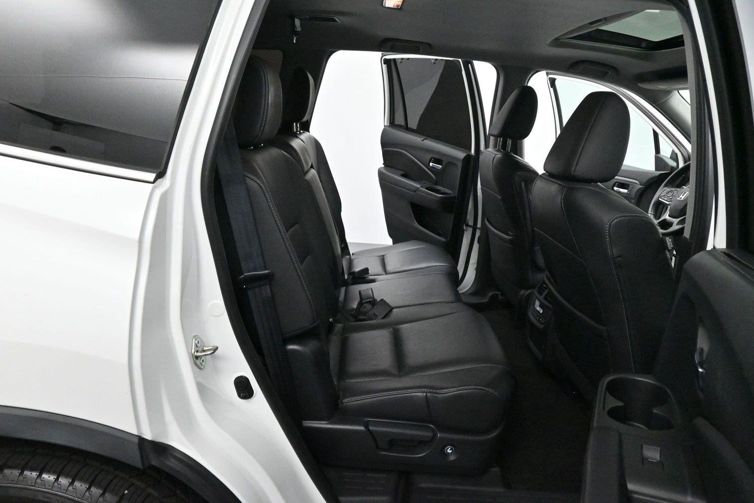 Used 2020 Platinum White Pearl Honda EX-L image 36