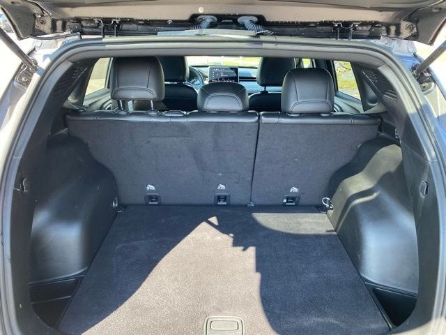 Used 2023 Gray Jeep Latitude Lux image 19