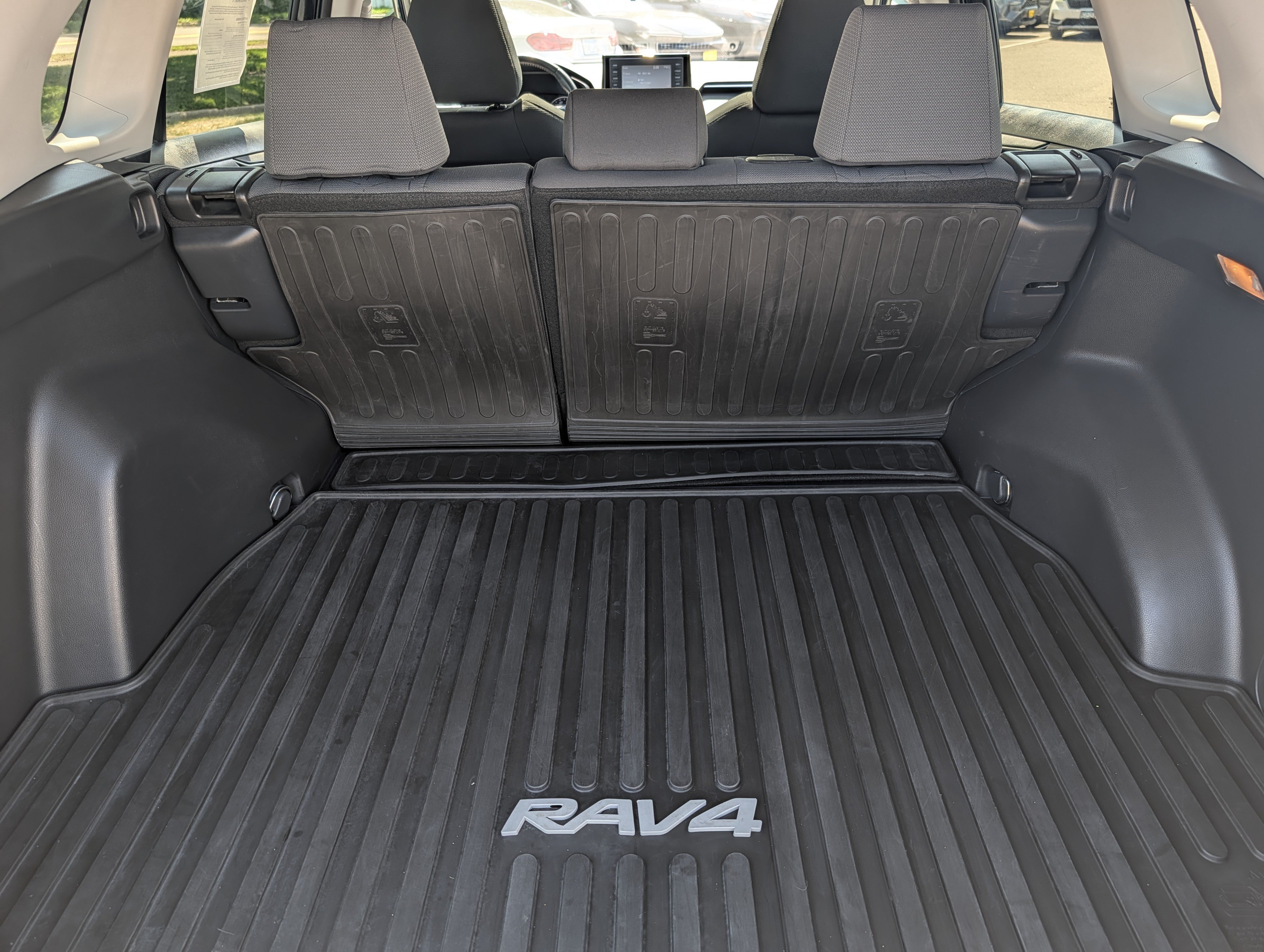 Certified Used 2019 Midnight Black Metallic Toyota XLE image 18