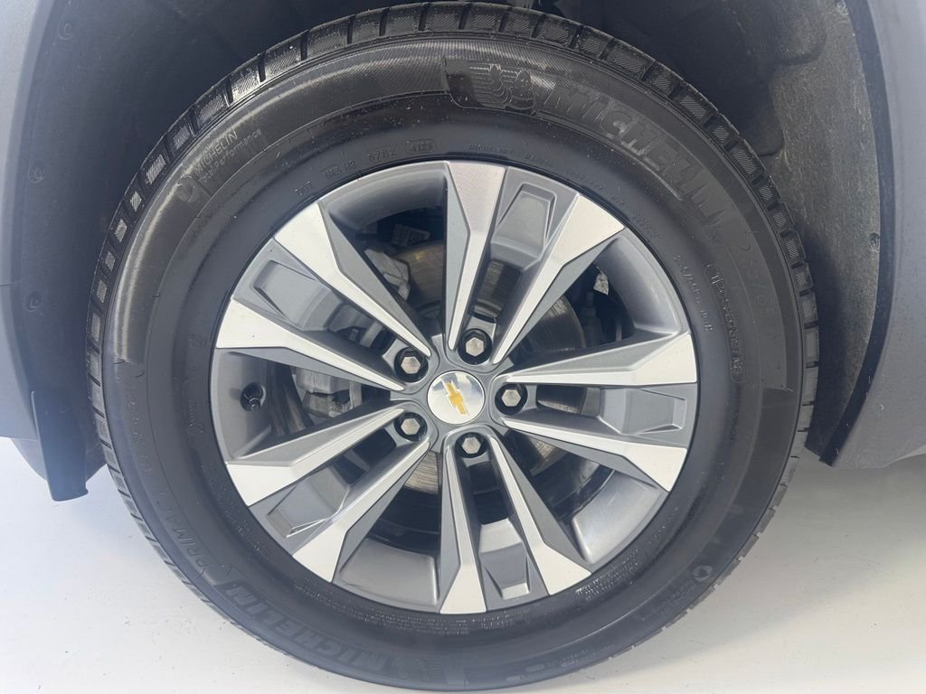 Used 2026 White Chevrolet LT image 12