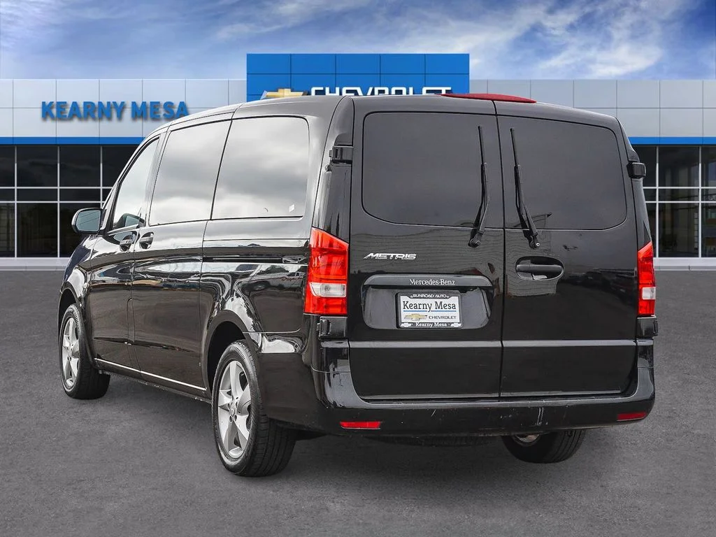 Used 2020 Black Mercedes-Benz Passenger image 4