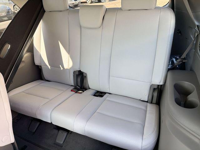 New 2026 White Hyundai Limited AWD image 28