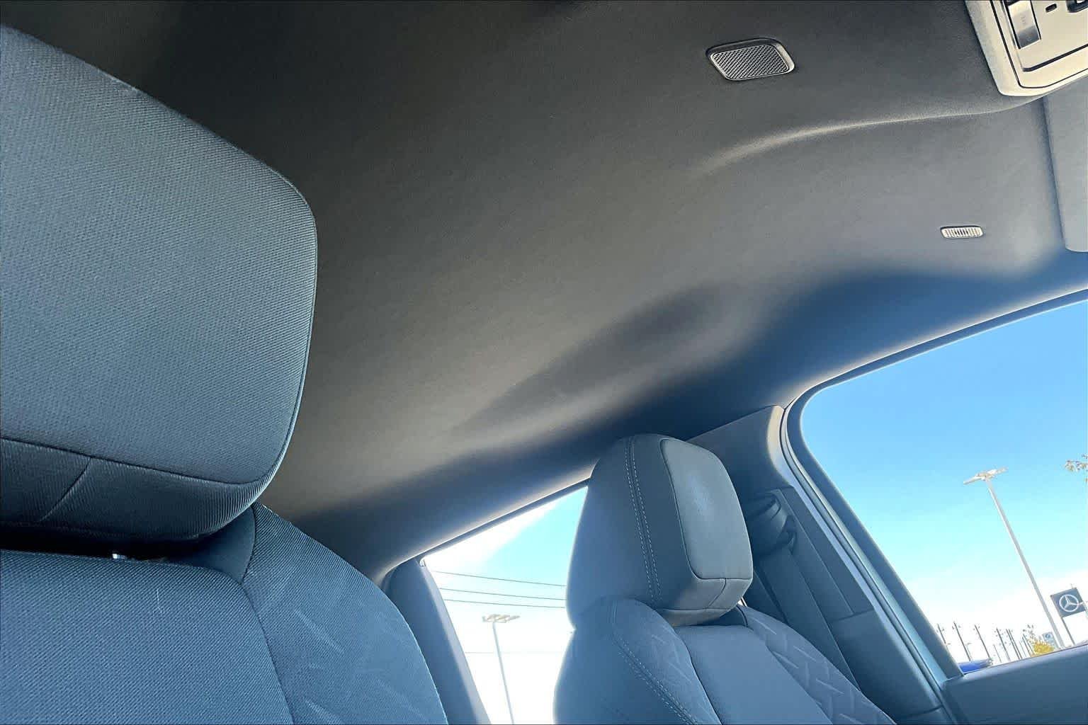 Used 2024 Ice Cap Toyota SR5 image 13