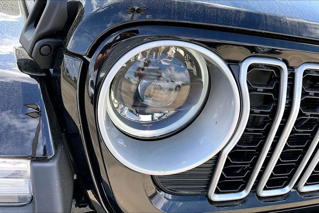 New 2026 Jeep Wrangler Sahara 4D Sport Utility