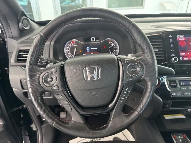 Used 2023  Honda Black Edition image 27