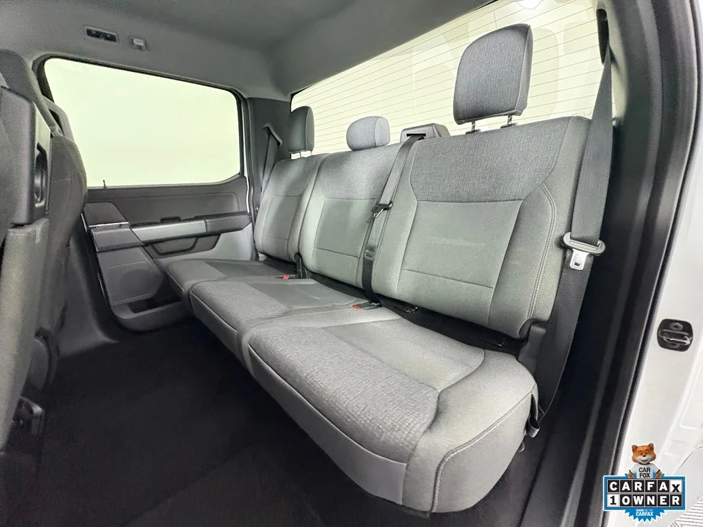 Used 2025 Oxford White Ford XLT image 18