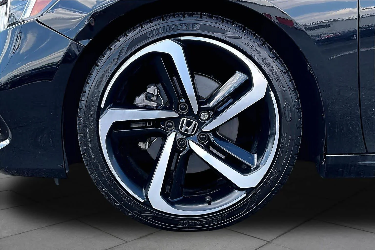 Used 2022 Crystal Black Pearl Honda Sport image 11