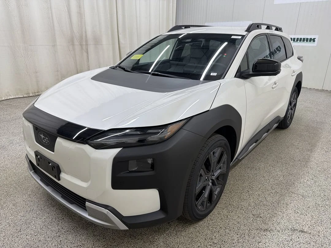 New 2027 Crystal White Pearl Subaru Limited image 4