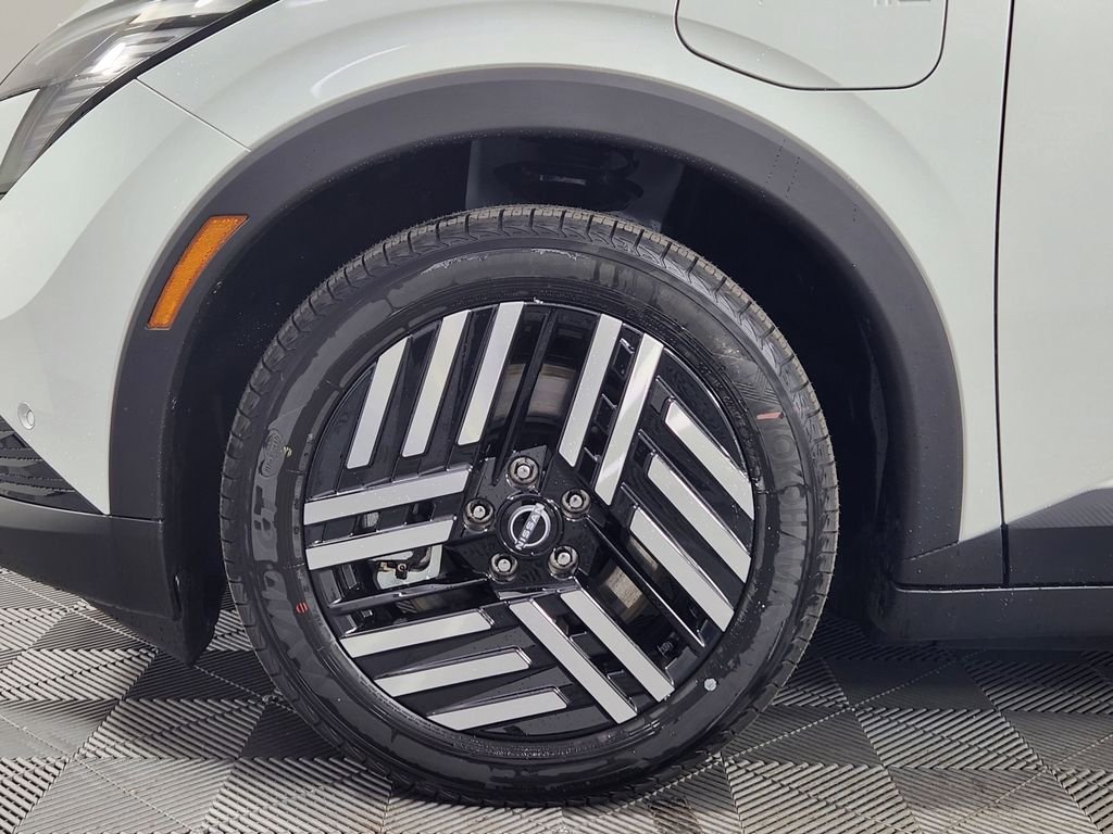 New 2026 Everest White Pearl TriCoat Nissan SV+ image 15