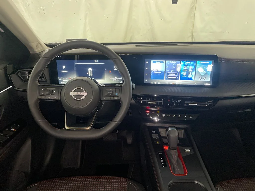 New 2026 Aspen White Tricoat Nissan SR image 29