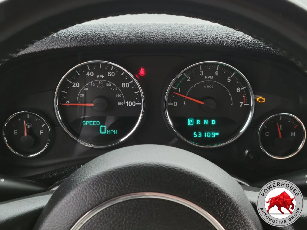 Used 2015 Blue Jeep Sport image 28