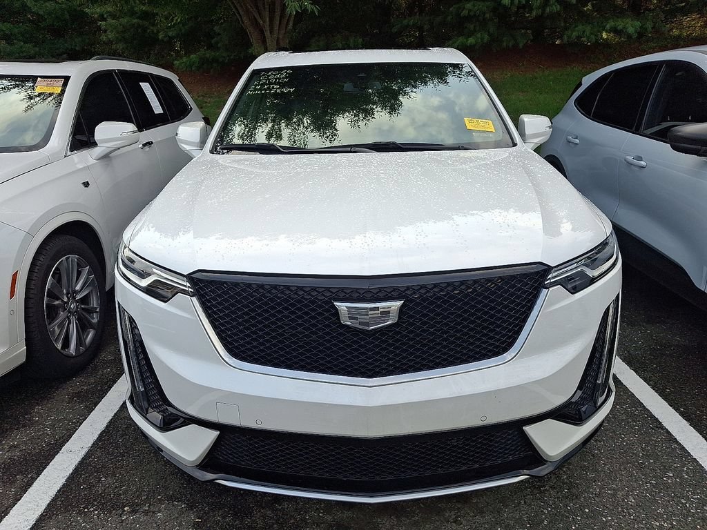 Used 2024 Crystal White Tricoat Cadillac Sport image 2