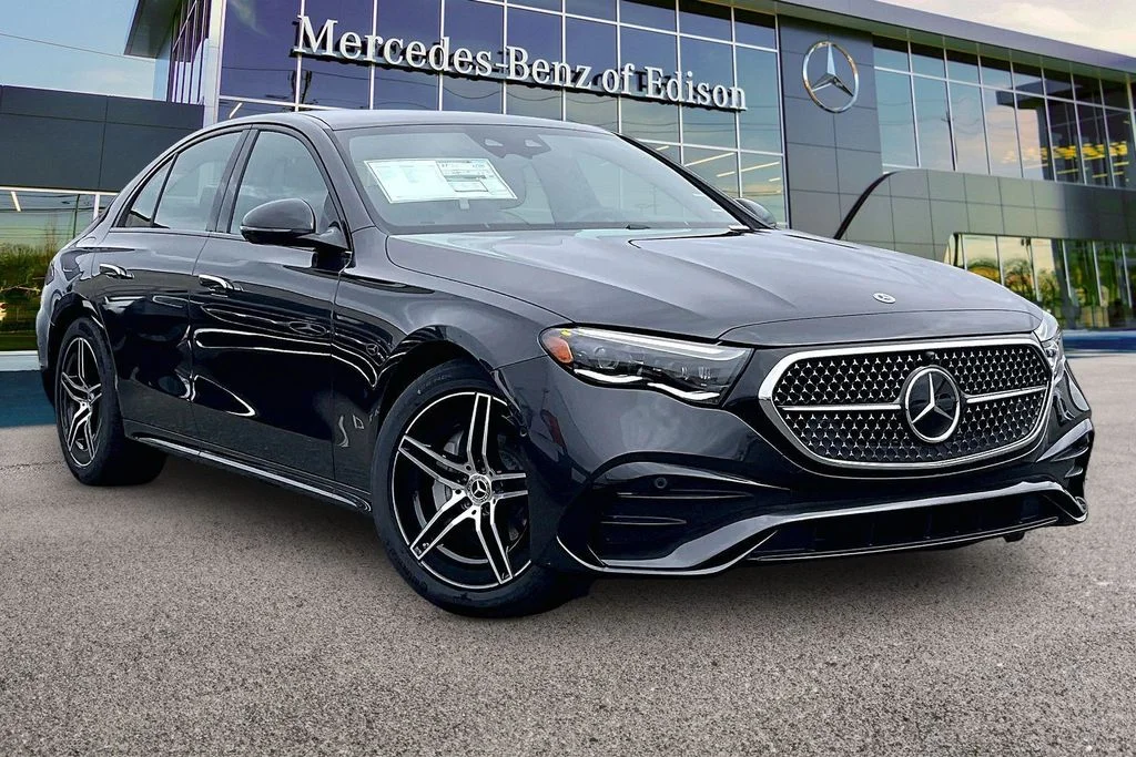 2026 Mercedes-Benz E-Class E350 4MATIC's photo