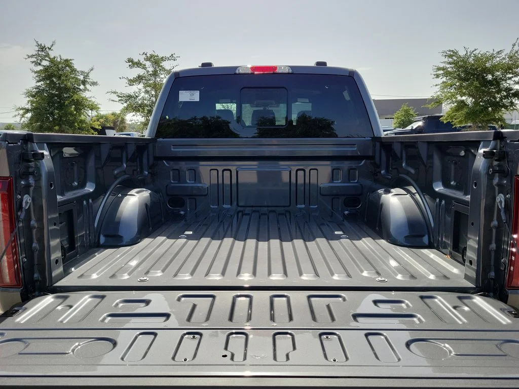 New 2026 Carbonized Gray Metallic Ford Lariat® image 7