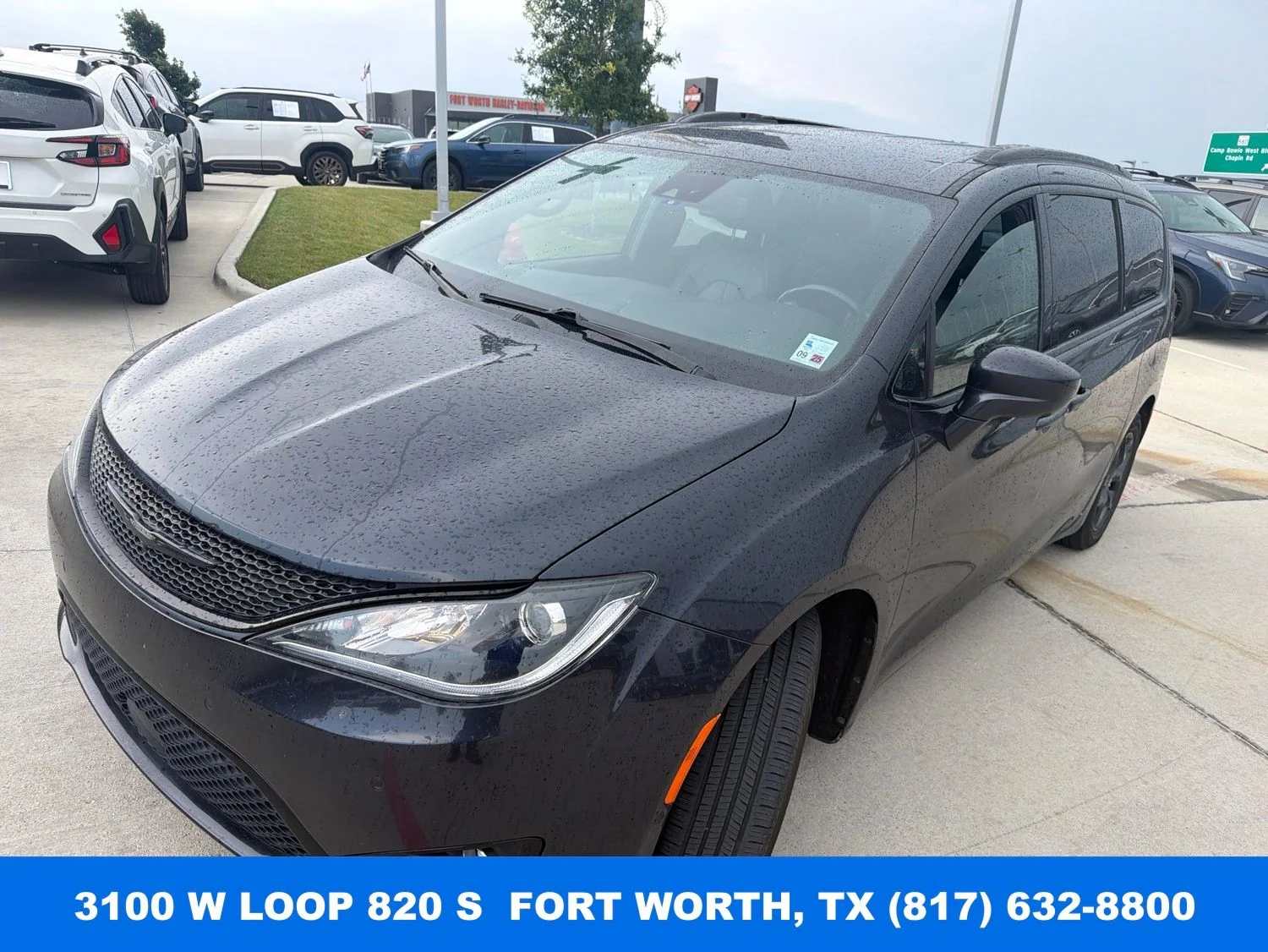 2020 Chrysler Pacifica Touring L's photo