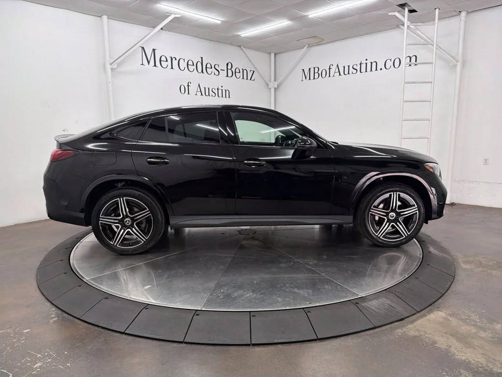New 2027 Black Mercedes-Benz GLC 300 Coupe image 8