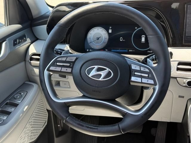 Used 2024 Silver Hyundai SEL image 15