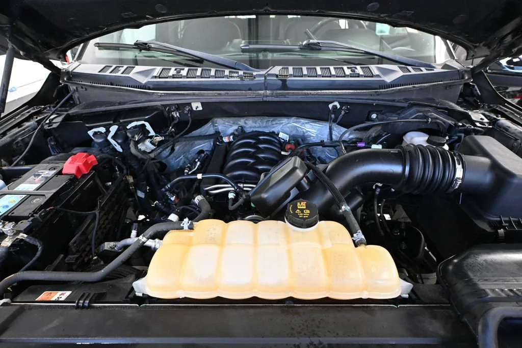 Used 2018 Black Ford XLT image 41