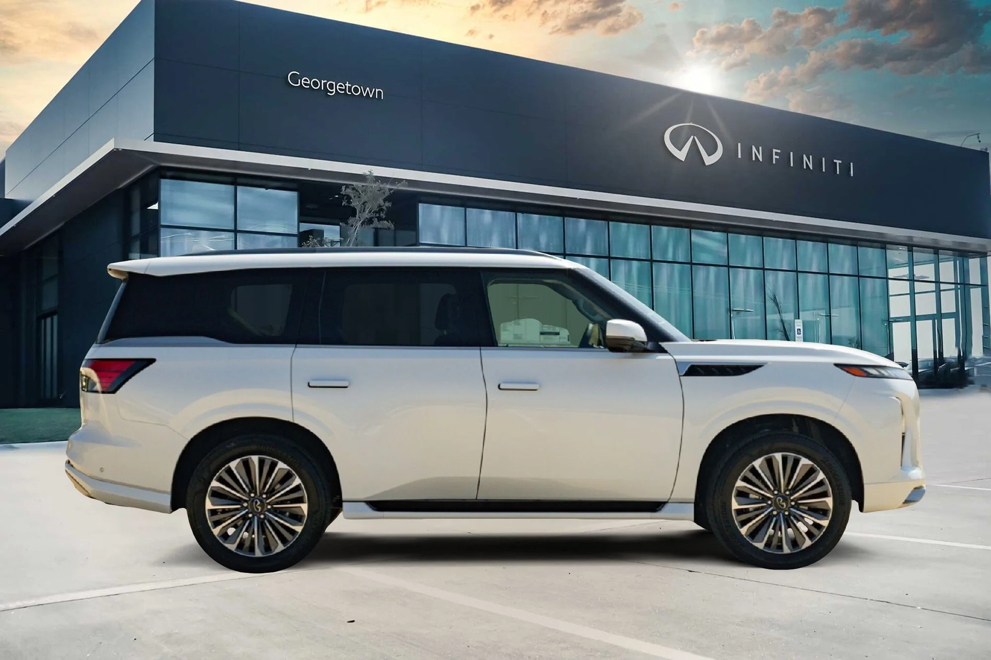 New 2027 RADIANT WHITE INFINITI Luxe 2WD image 4