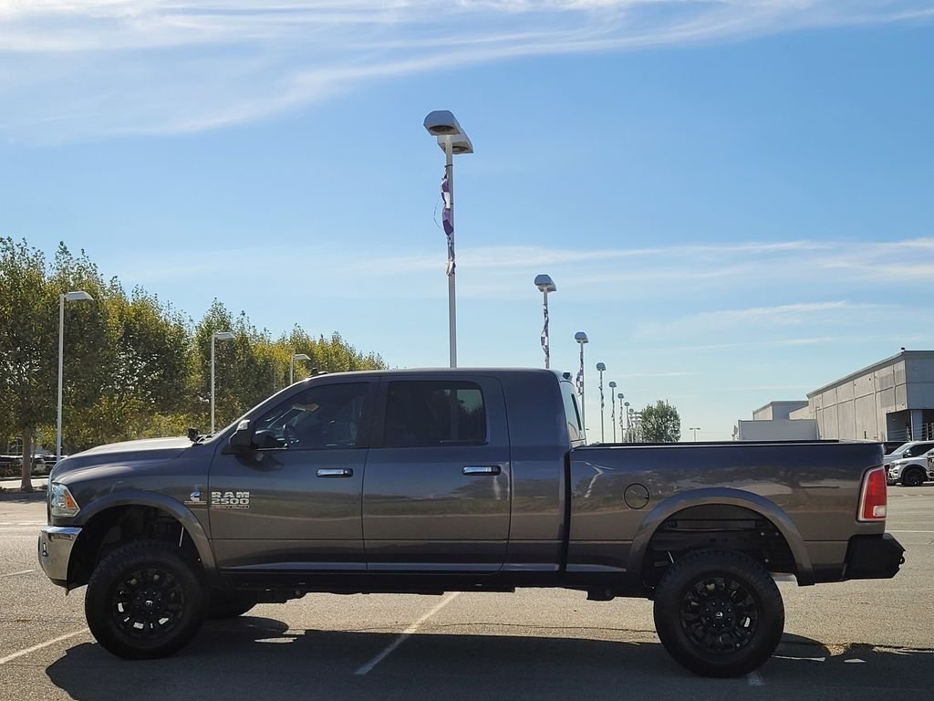 Used 2018 Gray Ram Laramie image 7