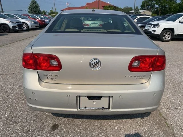 Used 2008 Gold Buick CXL image 5