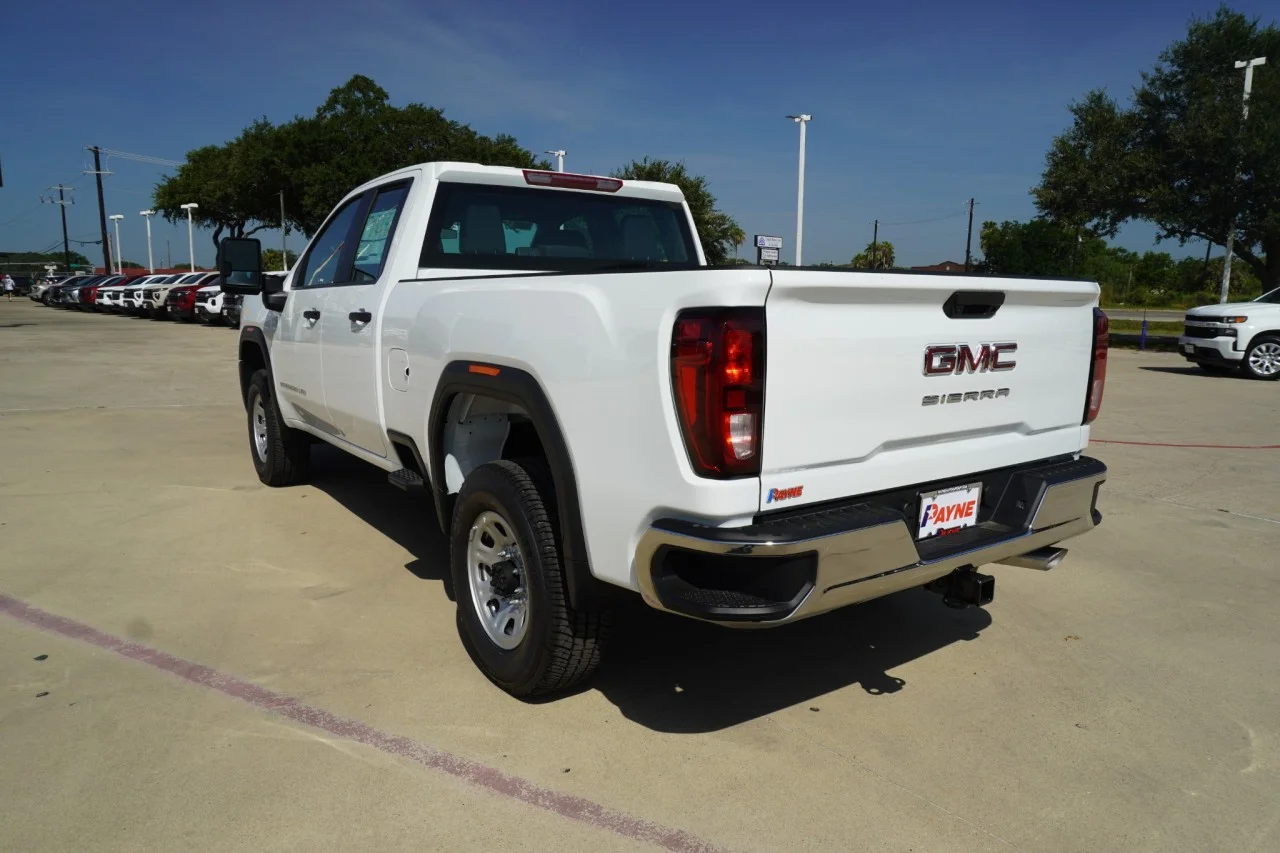 2026 GMC Sierra 2500HD Pro - Photo 12