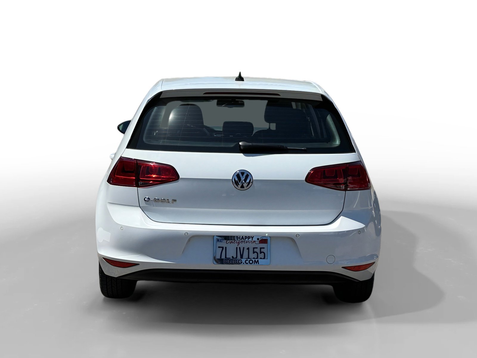 Used 2015 Pure White VOLKSWAGEN Limited Edition image 4