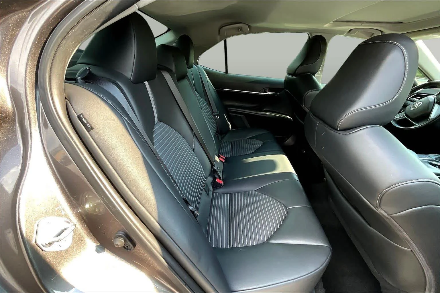 Used 2024 Predawn Gray Mica Toyota SE image 21