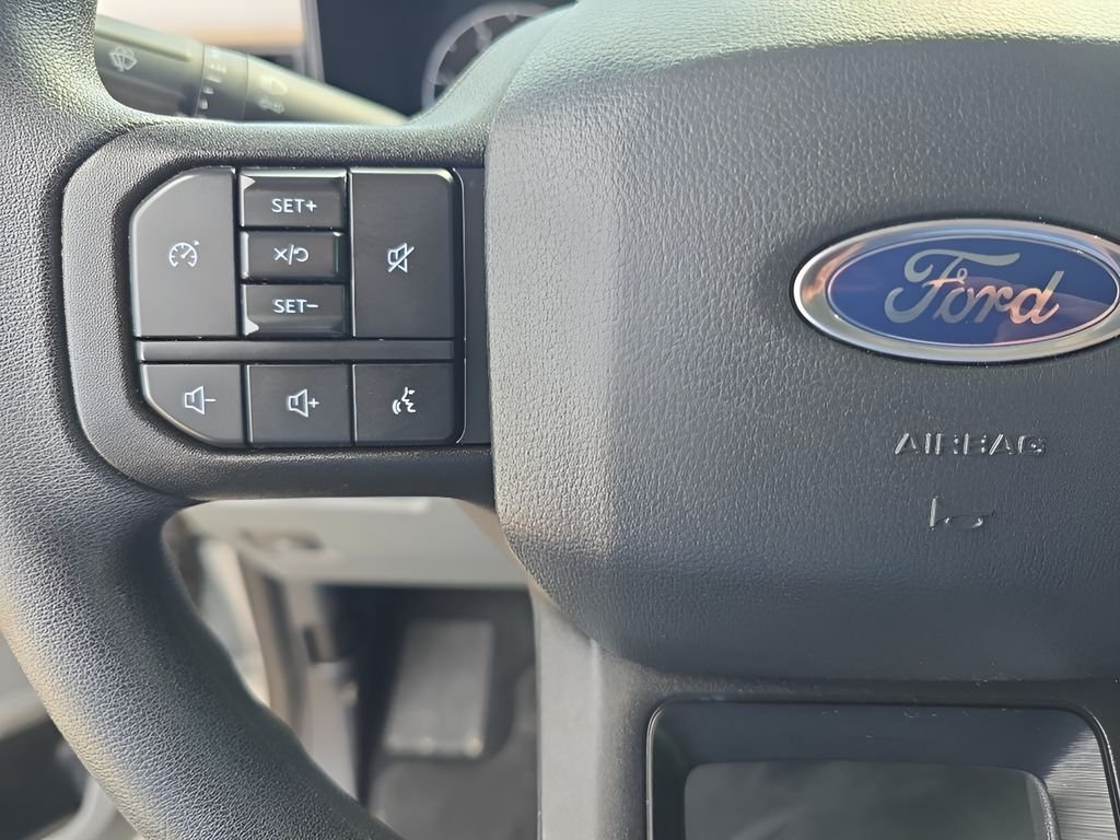 Used 2024 Oxford White Ford XLT image 34
