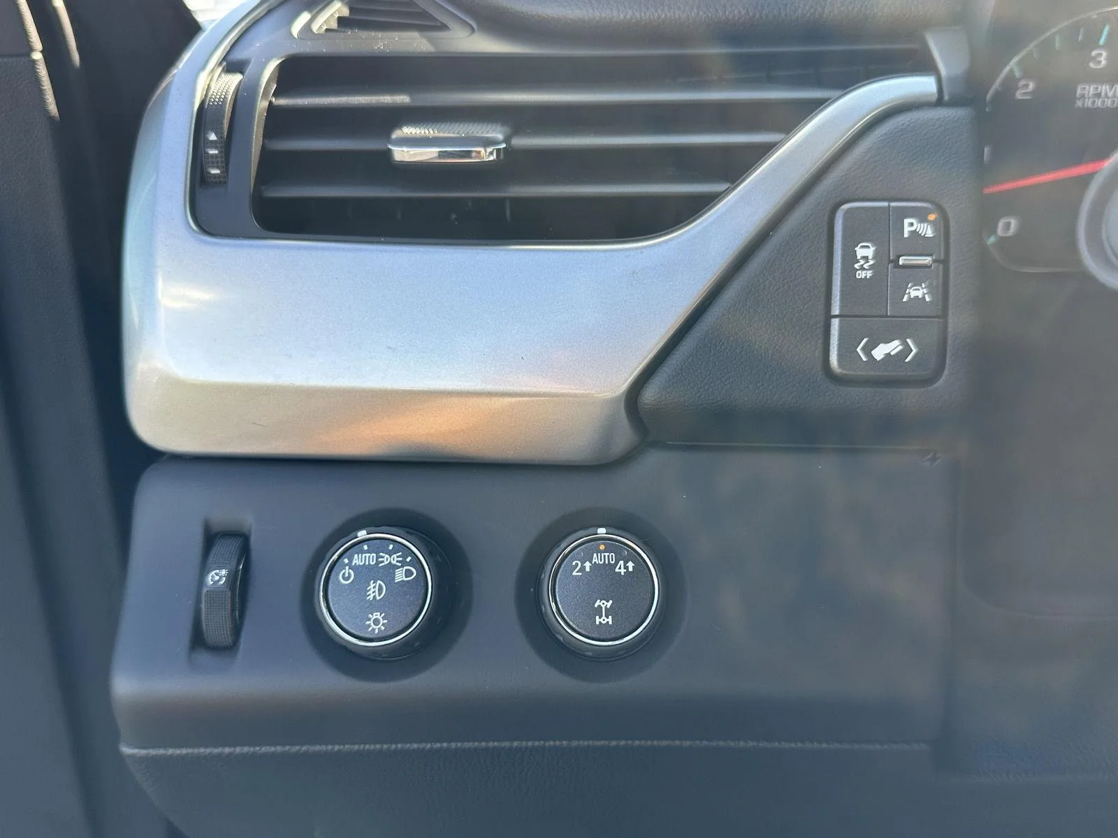 Used 2017 Black Chevrolet Premier image 39