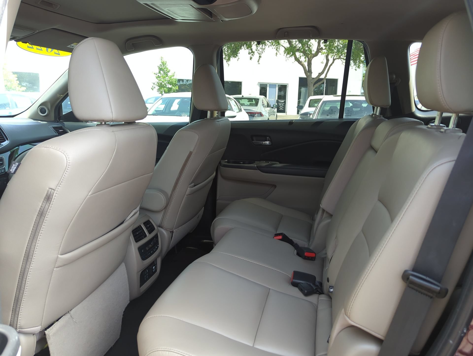 Used 2022 Deep Scarlet Pearl Honda Touring 8-Passenger image 20