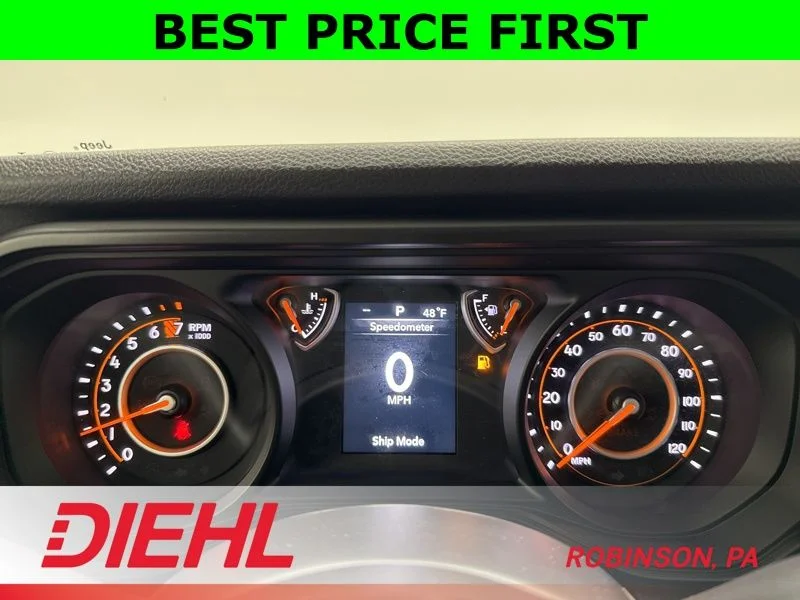 New 2026 Bright White Clear-Coat Exterior Paint Jeep Sport image 25