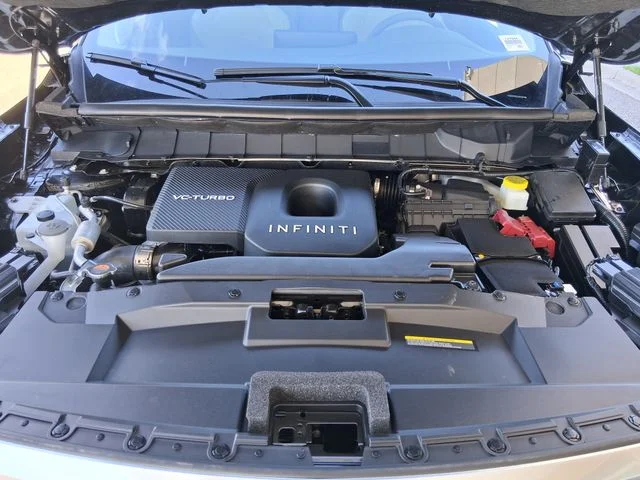 New 2027 MINERAL BLACK INFINITI Luxe FWD image 25