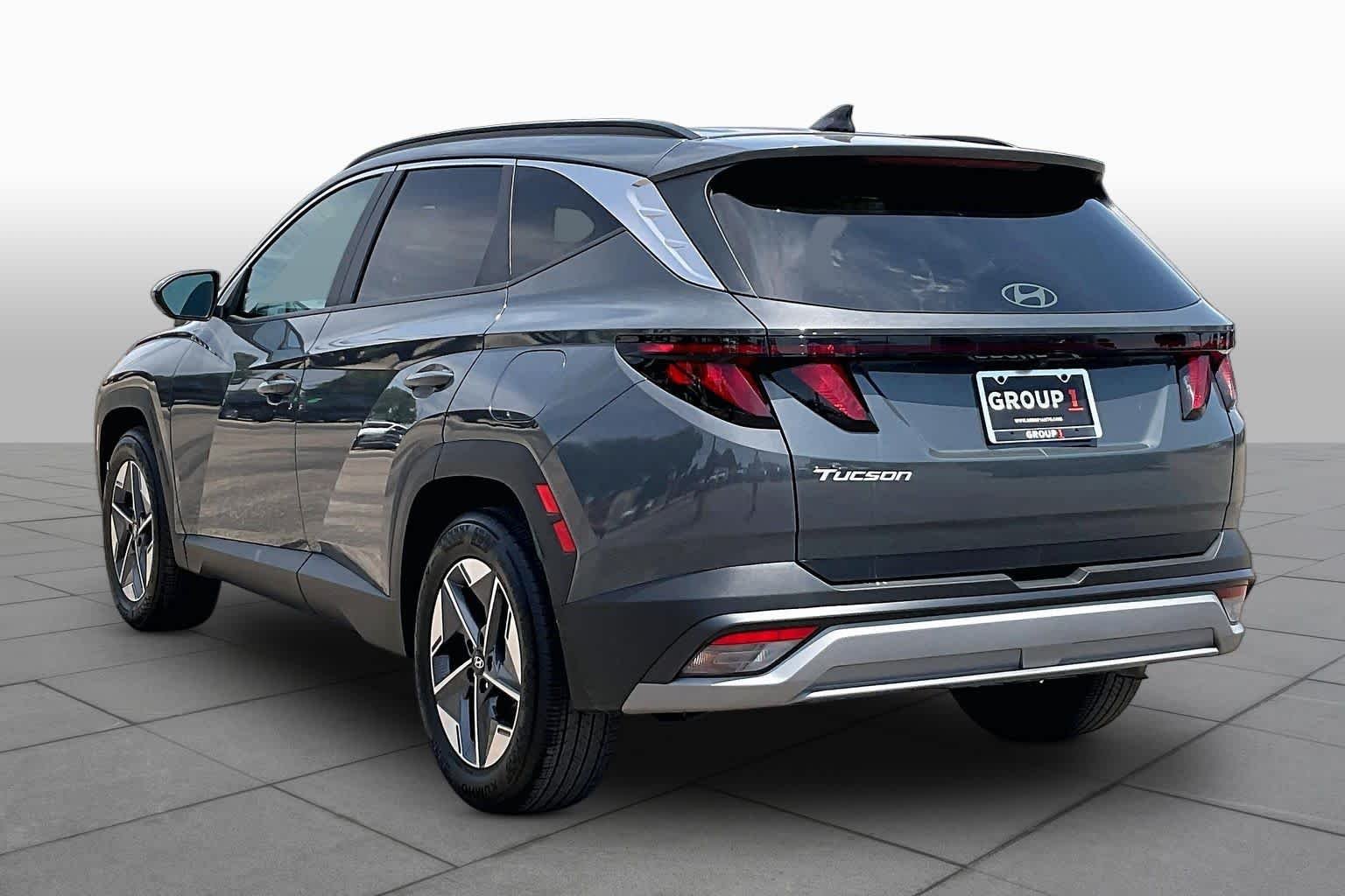Used 2026 Ecotronic Gray Hyundai SEL image 11